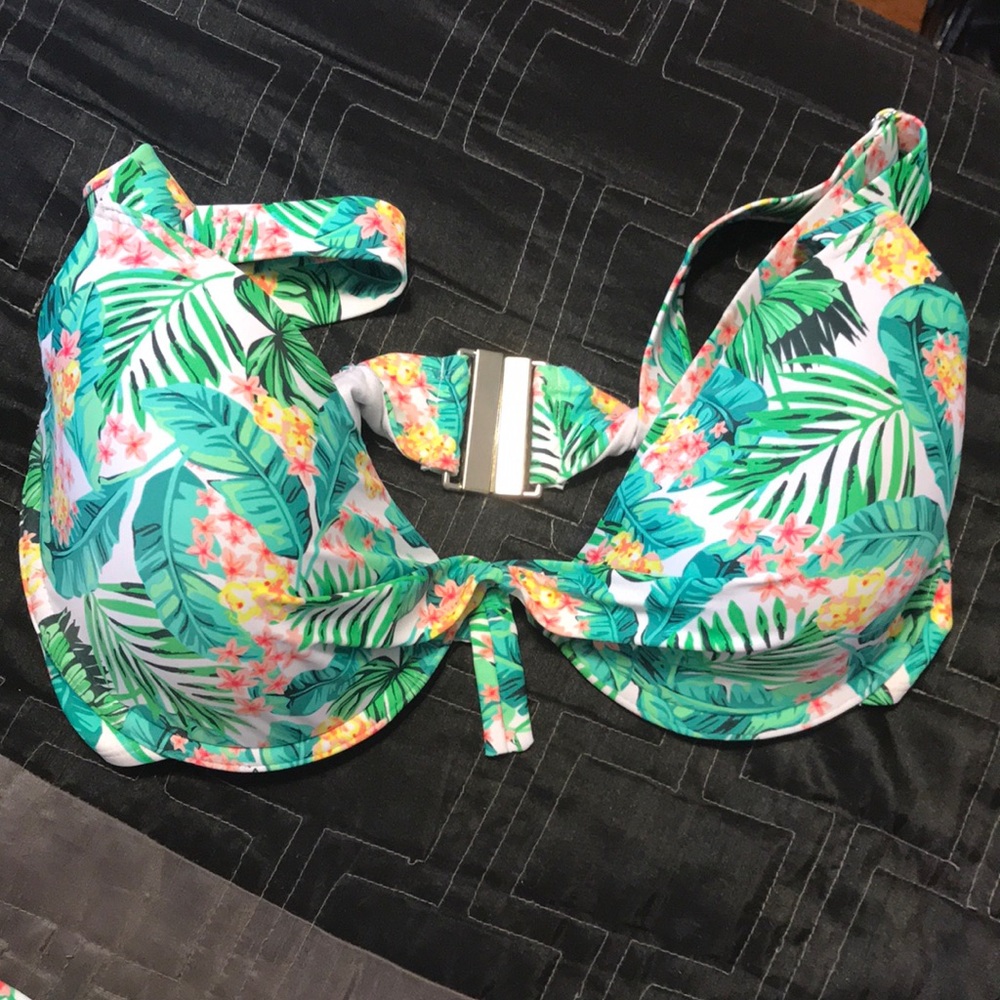 New with tags Rampage Havana 2xl bathing suit.